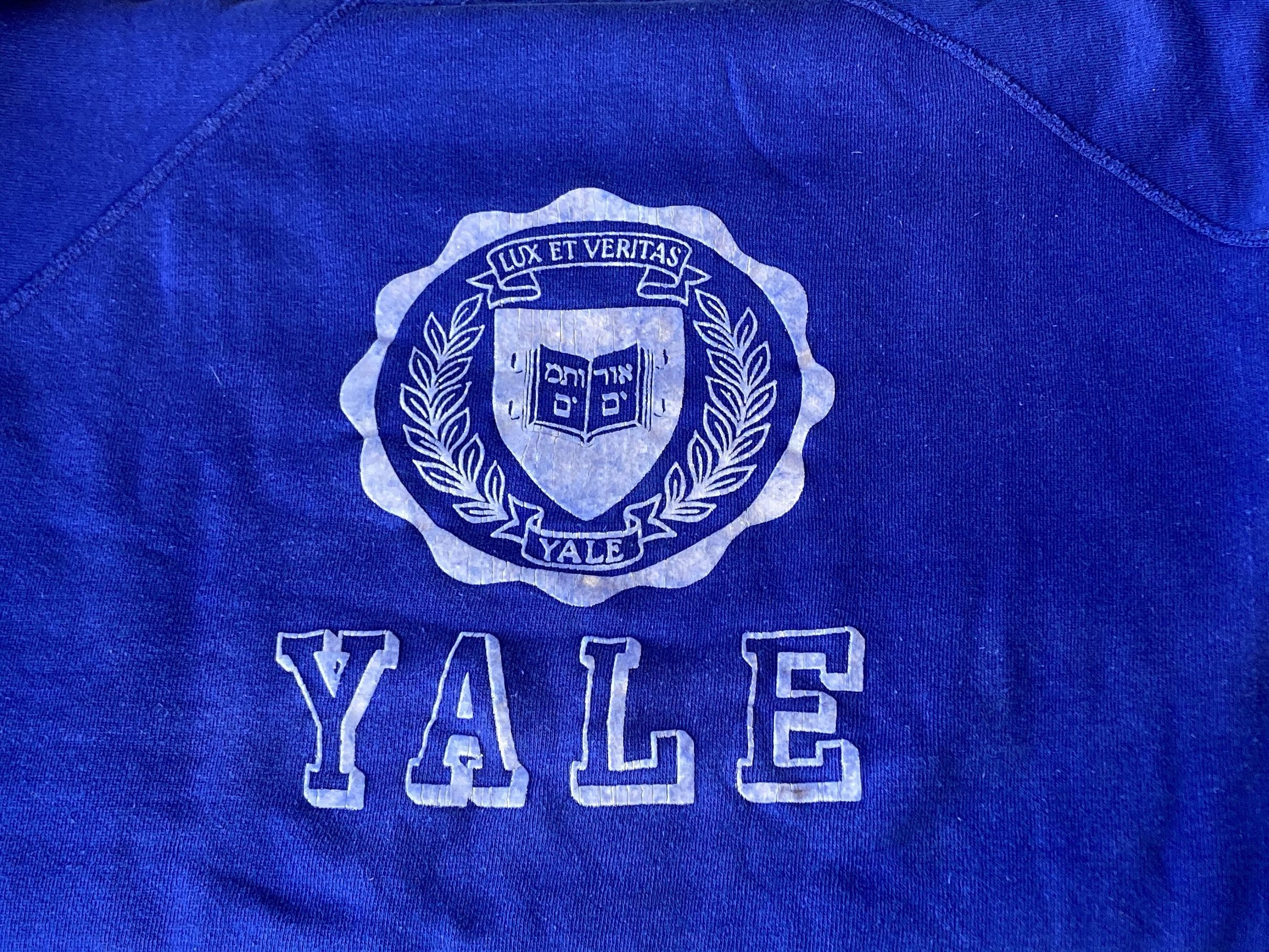 Rare! Fits as Sz L YALE University Sweatshirt Blue Vintage