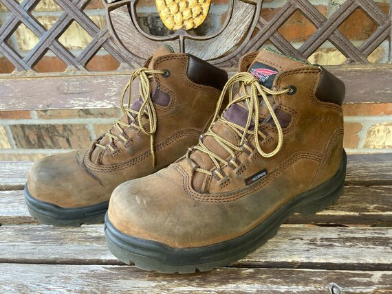redwing womens work boots
