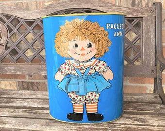 70s Raggedy Ann & Andy Tin Trash Can Vintage 1972