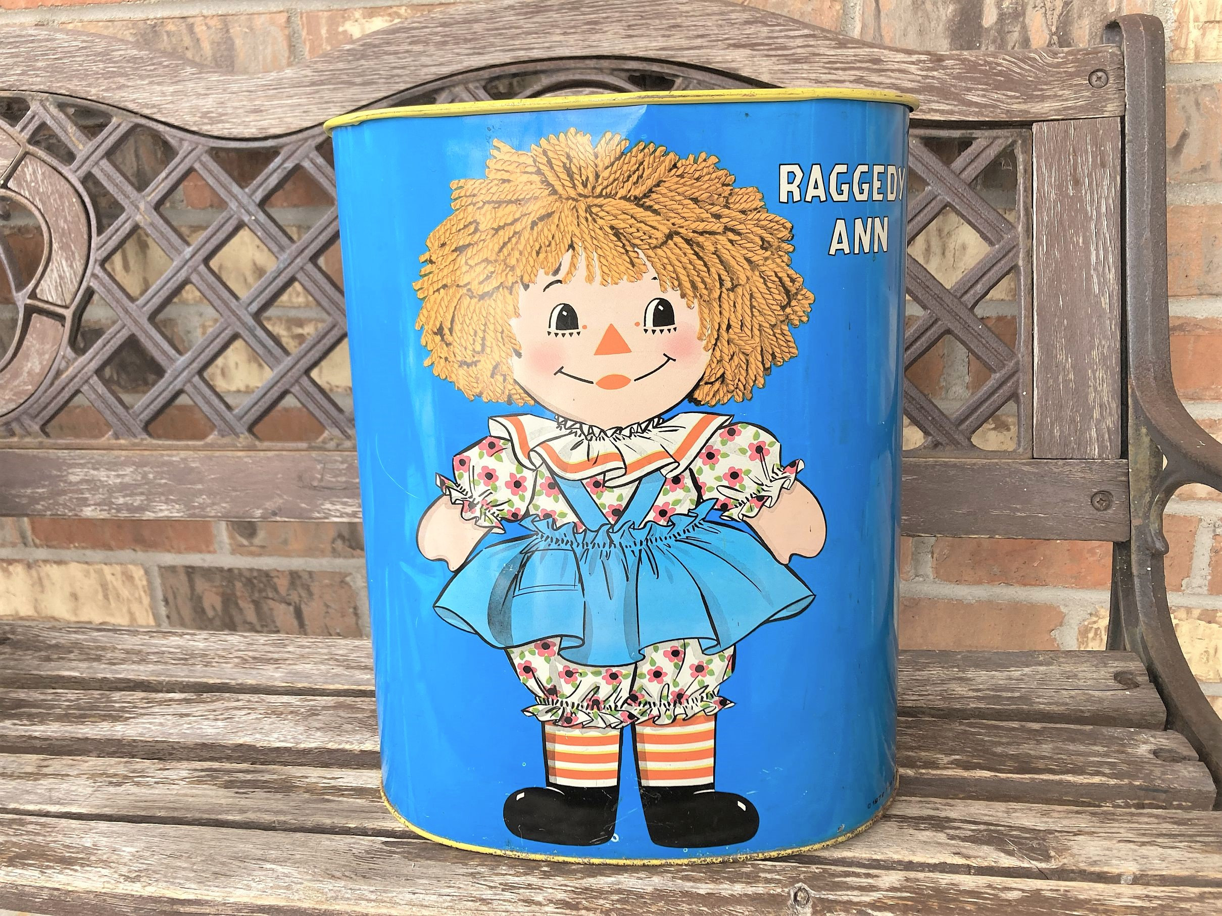 70s Raggedy Ann & Andy Tin Trash Can Vintage 1972 - Etsy