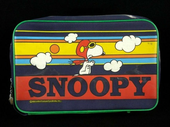 Vintage 60s AVIVA Snoopy Red Baron Flying Travel L