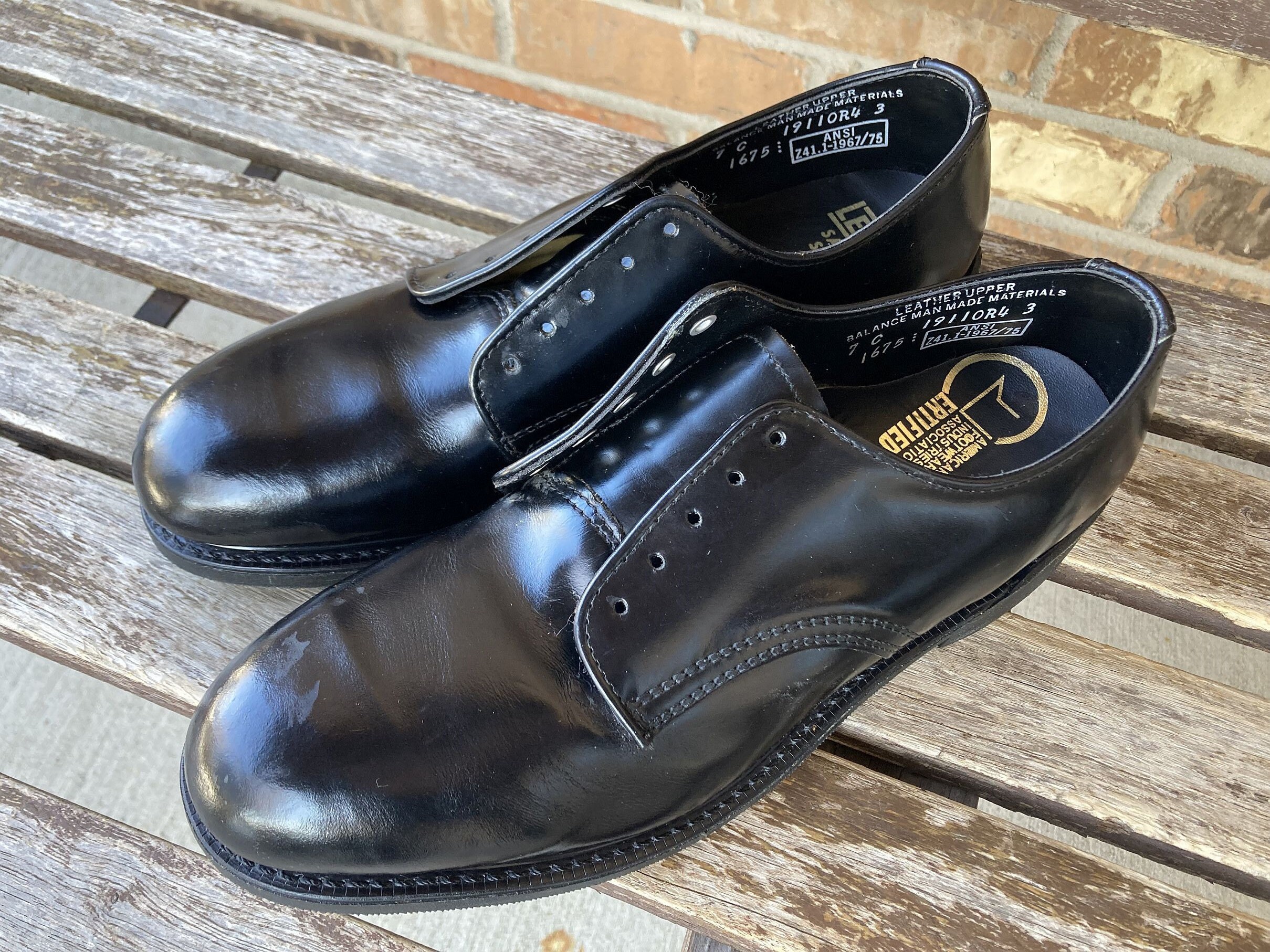 Lehigh safety shoes deals