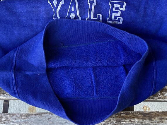 Rare! Fits as Sz L YALE University Sweatshirt Blue Vintage 60s 