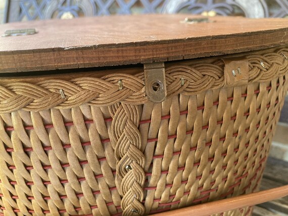 1950s REDMAN PERU Picnic Basket Gift for Mom Chri… - image 5