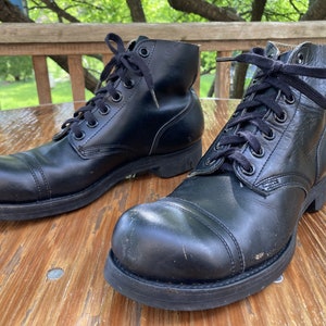 9 R 50s 1959 Vintage Military Service Shoes Boots by John Addison Black Cap Toe M-48