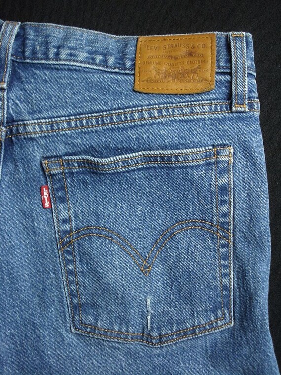 31.5 x 27.5(W29tag) Levi's Premium 861 Distress B… - image 2