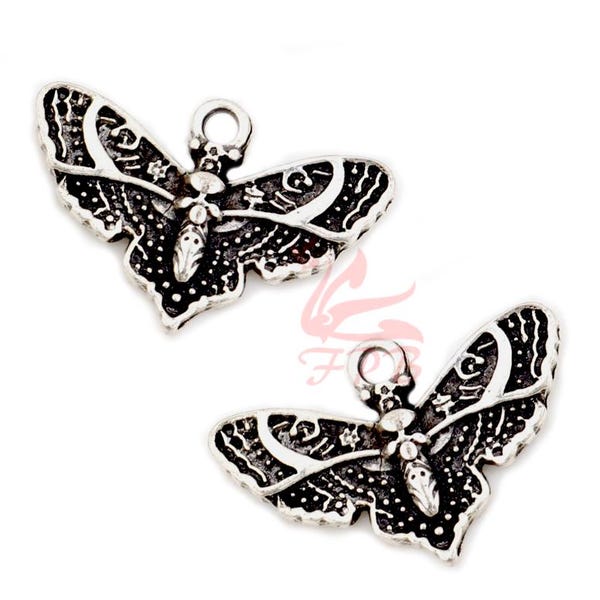 10 Moth Charms 20mm Wholesale Antiqued Silver Plated Flying Insect Pendants SC087598