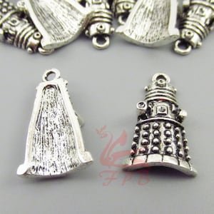 5 Dalek Robot Charms 21mm Wholesale Antiqued Silver Plated Pendants SC0068180