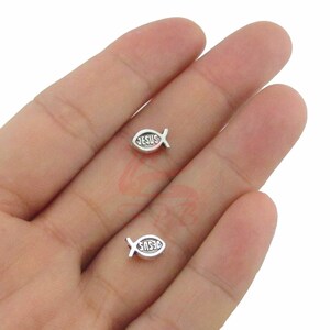 20 Jesus Fish Beads 8mm Wholesale Antiqued Silver Plated Christian Ichthys Fish Spacer Beads SB0146682 image 2