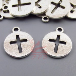 10 Cross Charms 17mm Wholesale Antiqued Silver Plated Pendants SC0094603