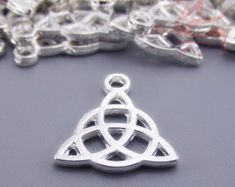 10 Celtic Trinity Knot Charms 17mm Wholesale Silver Plated Triquetra Pendants SC0055581