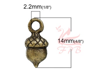 10 Acorn Charms 14mm Wholesale Antiqued Bronze Autumn Pendants BC0016059