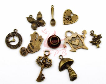 Alice In Wonderland Charms 10 Pieces Set - Wholesale Antiqued Bronze Charms Collection CC000085816