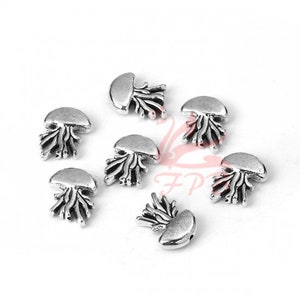 10 Jellyfish Spacer Beads 16mm Wholesale Antiqued Silver Plated Ocean Beach Metal Beads SB0113283