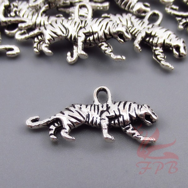 10 Tiger Charms 22mm Wholesale Antiqued Silver Plated Pendants SC0028457