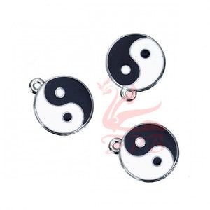 2 Yin Yang Charms 22mm Black And White Enamel Pendants For Jewelry Making EC0012096