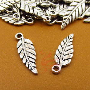 50 Leaf Charms 19mm Wholesale Antiqued Silver Plated Leaves Pendants SC0108983