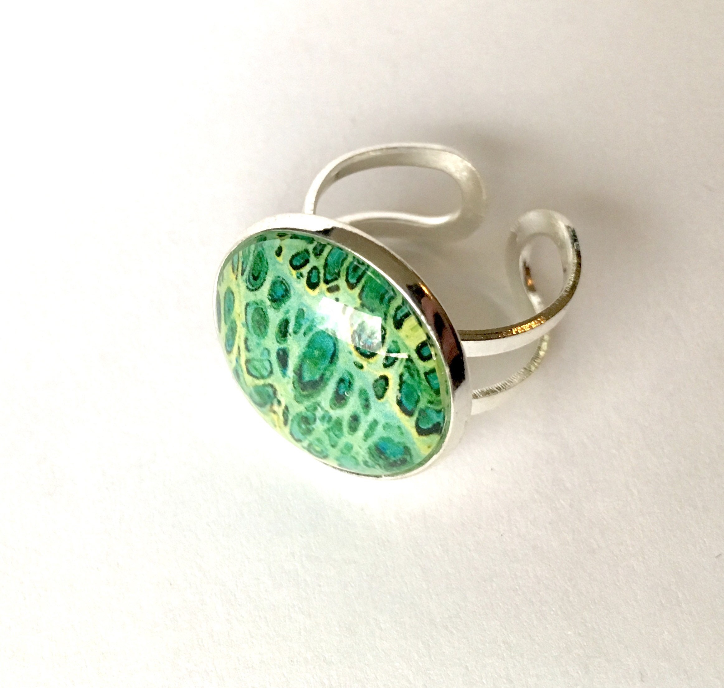 Green Fluid Art Ring in a Paint Can Gift Box Indie Boho Ring Etsy