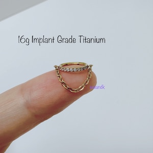 16g CZ Paved with Chain Clicker, ASTM F-136 Implant Grade Titanium Clicker, Cartilage, Conch, Helix Hoop