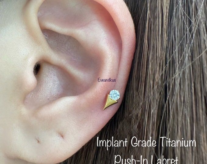 20g 18g 16g Spike with CZ Push In Threadless Titanium Labret, CZ and Arrow Implant Grade Titanium Cartilage, Conch, Tragus, Helix