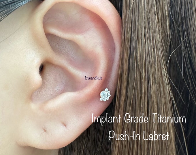 20g 18g 16g Golden Hour Top Push-In Threadless Titanium Labret, Dainty CZ Boho Top Implant Grade Titanium Cartilage, Conch, Helix