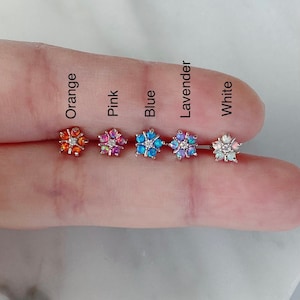 Opal Star Flower Piercing(Single), 16g Opal Piercing, Cartilage Earring /Tragus Stud/ Tragus Earring/Conch/Helix