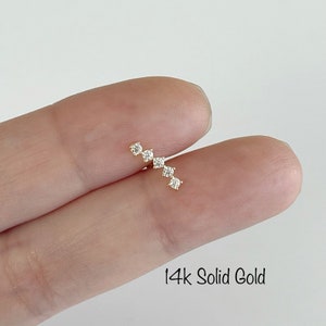 14k Solid Gold Dainty Curved Bar Five CZ Labret Piercing(Single), 14k Solid Gold Internally Threaded labret Cartilage, Tragus, Helix