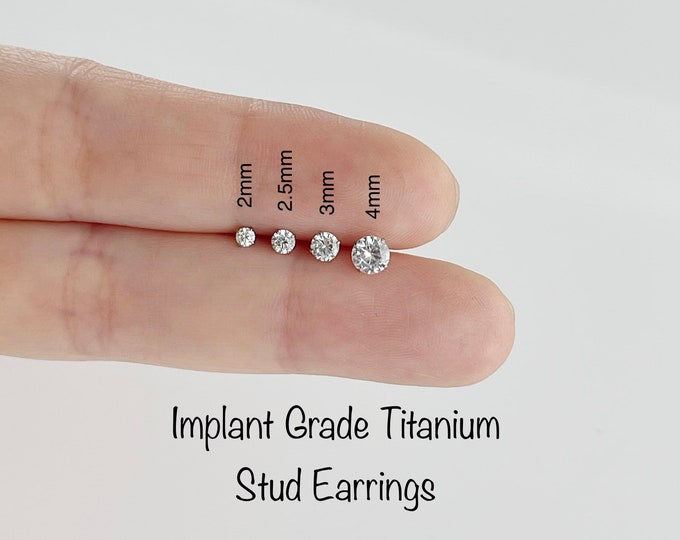 Pair of Implant Grade Titanium CZ stud earrings, 2mm 2.5mm 3mm 4mm 5mm prong setting cubic zirconia earrings, Minimalist earrings
