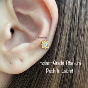 20g 18g 16g Boho CZ Top Push-In Threadless Titanium Labret, CZ with Bead Implant Grade Titanium Cartilage, Conch, Tragus, Helix
