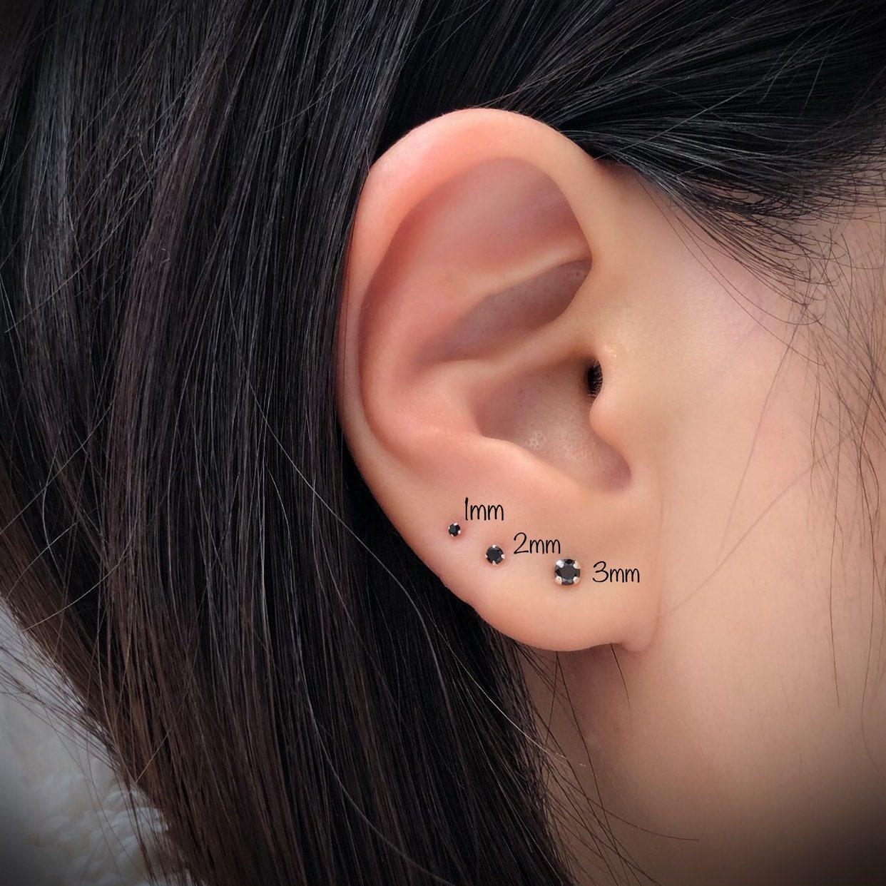 Black stud earrings small deals