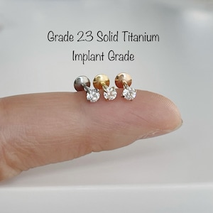 16g 2mm 3mm cz Prong Set Round Clear CZ Internally Threaded Monroe Labret, Standard Size 3mm CZ Titanium Labret, ASTM-F136
