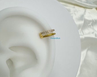 16g Titanium Double Hoop Earring: Pave CZ Conch Clicker