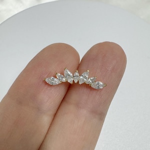 20g 18g 16g Seven Marquises CZ Wide Fan Crown Implant Grade Titanium Push-in Threadless Labret -  Nickel Free Hypoallergenic