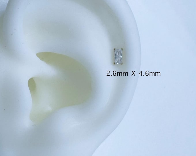 20g 18g 16g Dainty Baguette CZ Push In Prong Setting Implant Grade Titanium