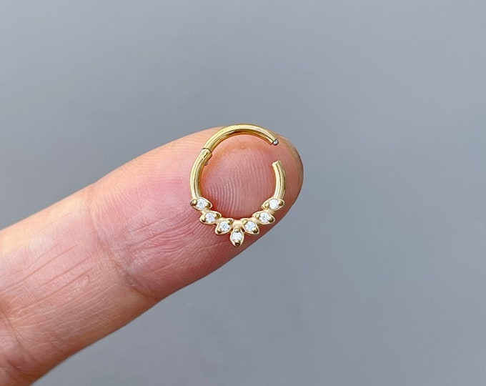 16g 8mm 10mm All 316L Surgical Steel Hinged Segment with Forward Facing 7 CZ Leaves, Daith, Septum hoop