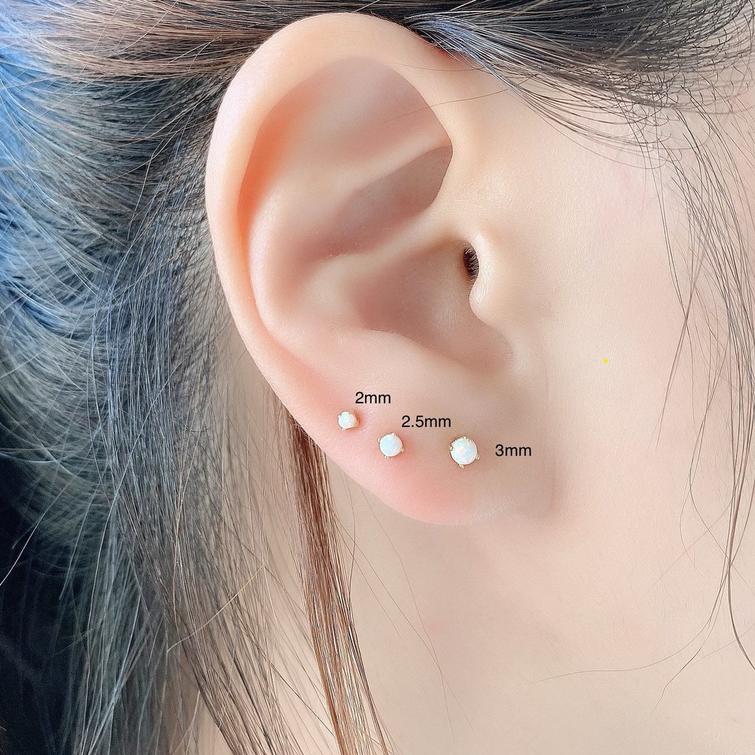 2.5 mm stud earrings discount