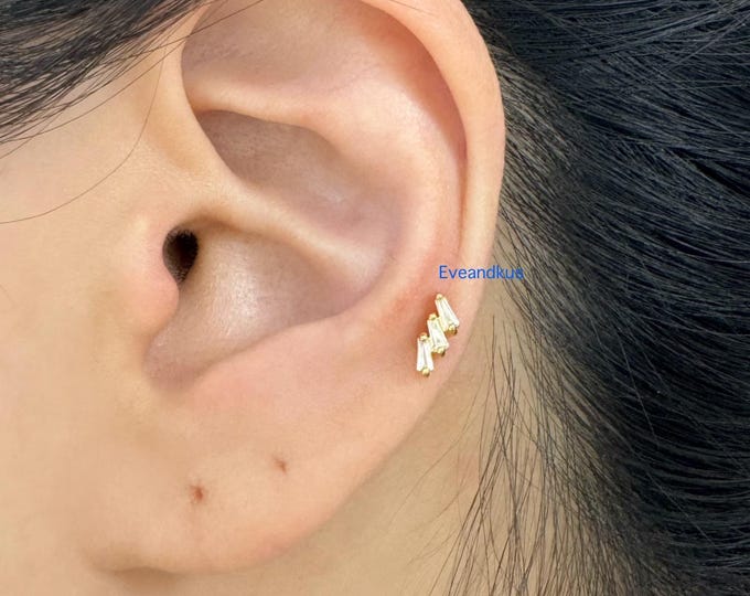 Three Baguette CZ Push-In 316L surgical steel Threadless Labret, Minimalist piercing for Cartilage, Helix, Tragus