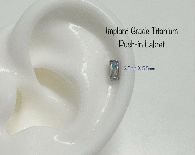 20g 18g 16g Baguette CZ Push In Prong Setting Titanium Labret, Grade23 Implant Grade Titanium