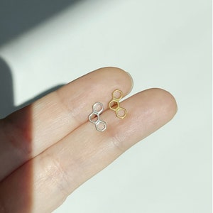 16G Honeycomb Cartilage Piercing: Surgical Steel Helix Earring
