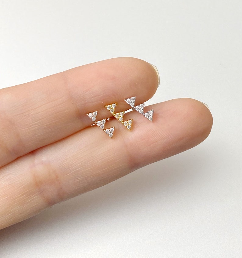 16G Triangle Piercing Tiny Triangle Piercing Dainty Etsy