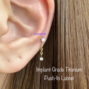 20g 18g 16g Dainty CZ Dangle Threadless Push In Titanium Labret, ASTM F-136 Implant Grade Titanium Nickel Free Hypoallergenic