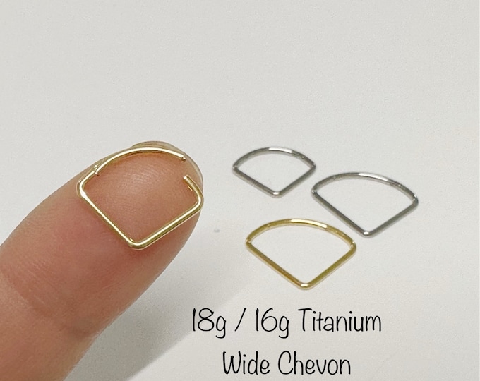 18g 16g Wide Chevon Titanium Seamless Hinged Clicker, ASTM F-136 Titanium Segment Ring, Cartilage, Conch, Nickel Free