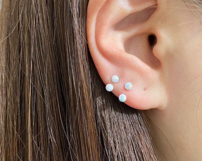 Opal Horseshoe Barbell – Surgical Steel Septum, Nose, Cartilage Piercing