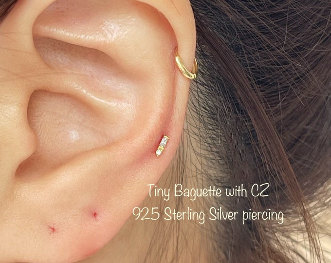 Tiny BAR Baguette with CZ piercing (Single), 925 Sterling Silver Baguette and CZ cartilage helix tragus conch piercing
