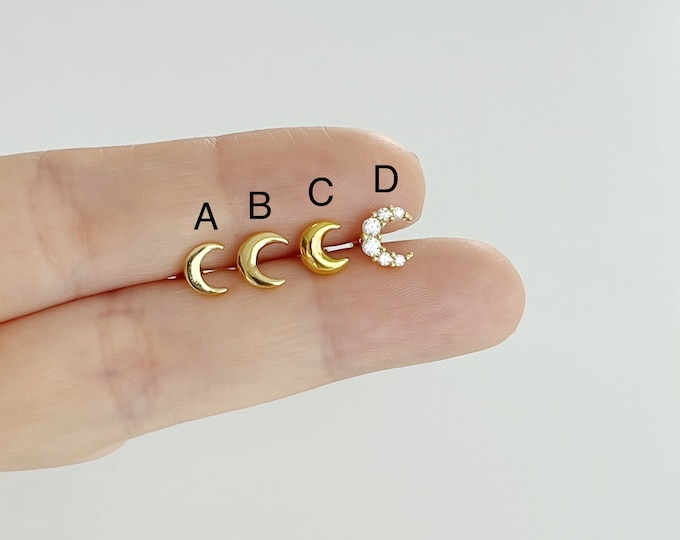 16g Crescent Moon Cartilage Piercing, 16g Surgical steel Helix, Tragus, Cartilage Piercing - Final Clearance