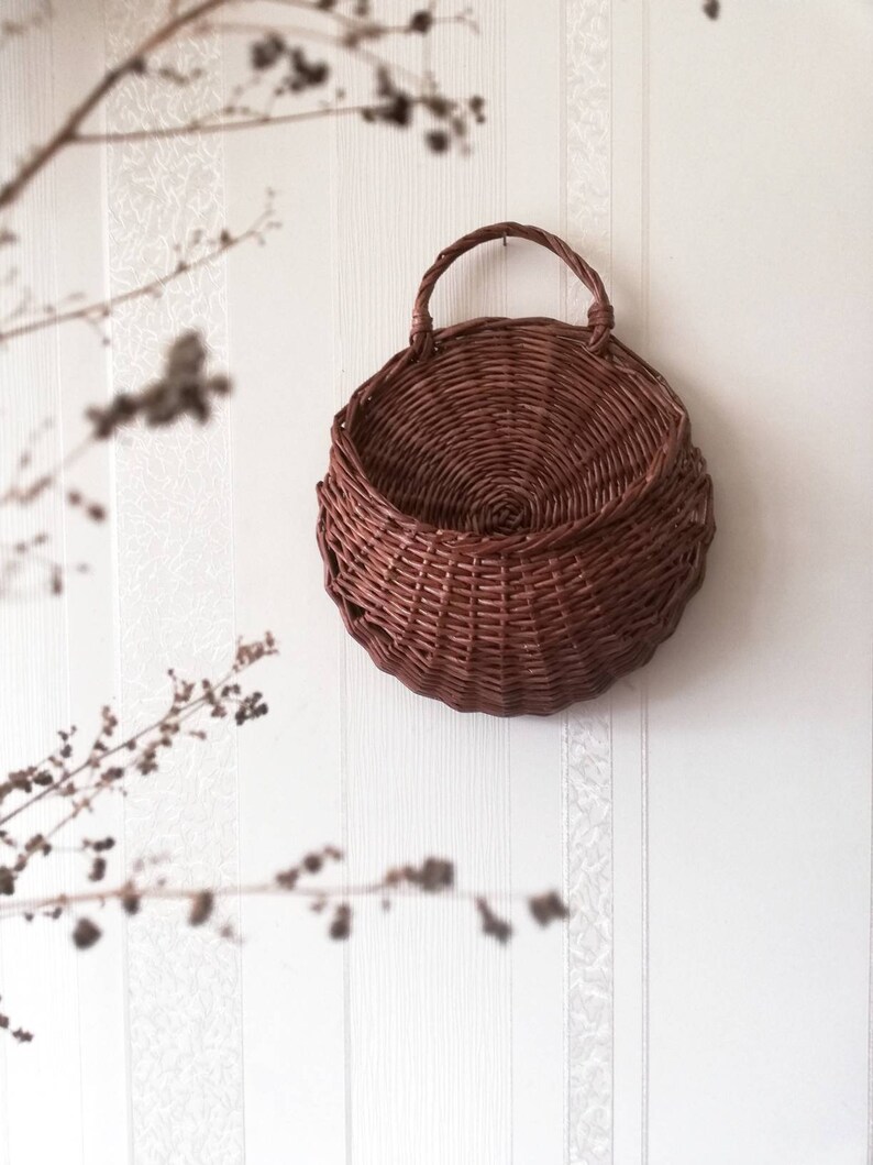 Wicker Braun Raund Wall Basket Vintage Wall Basket Rustic Etsy