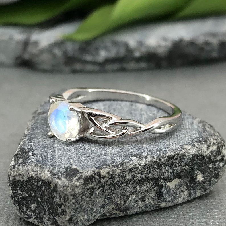 14K Solid White Gold Round Moonstone Celtic Ring Round Rainbow Moonstone Ring Trinity Celtic Ring Solitaire Promise Engagement Ring