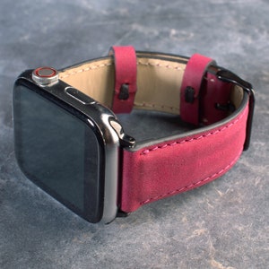 Fuchsia leren Apple Watch-band, gepersonaliseerd, gegraveerde horlogebanden, beste cadeau voor moeder, cadeau voor kerst, jubileumcadeau, cadeau voor haar