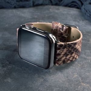 Bracelet de montre en cuir peau de serpent, bracelets de montre Apple gravés personnalisés, meilleur cadeau de Noël, cadeau pour elle, cadeau d'anniversaire, cadeau pour femme