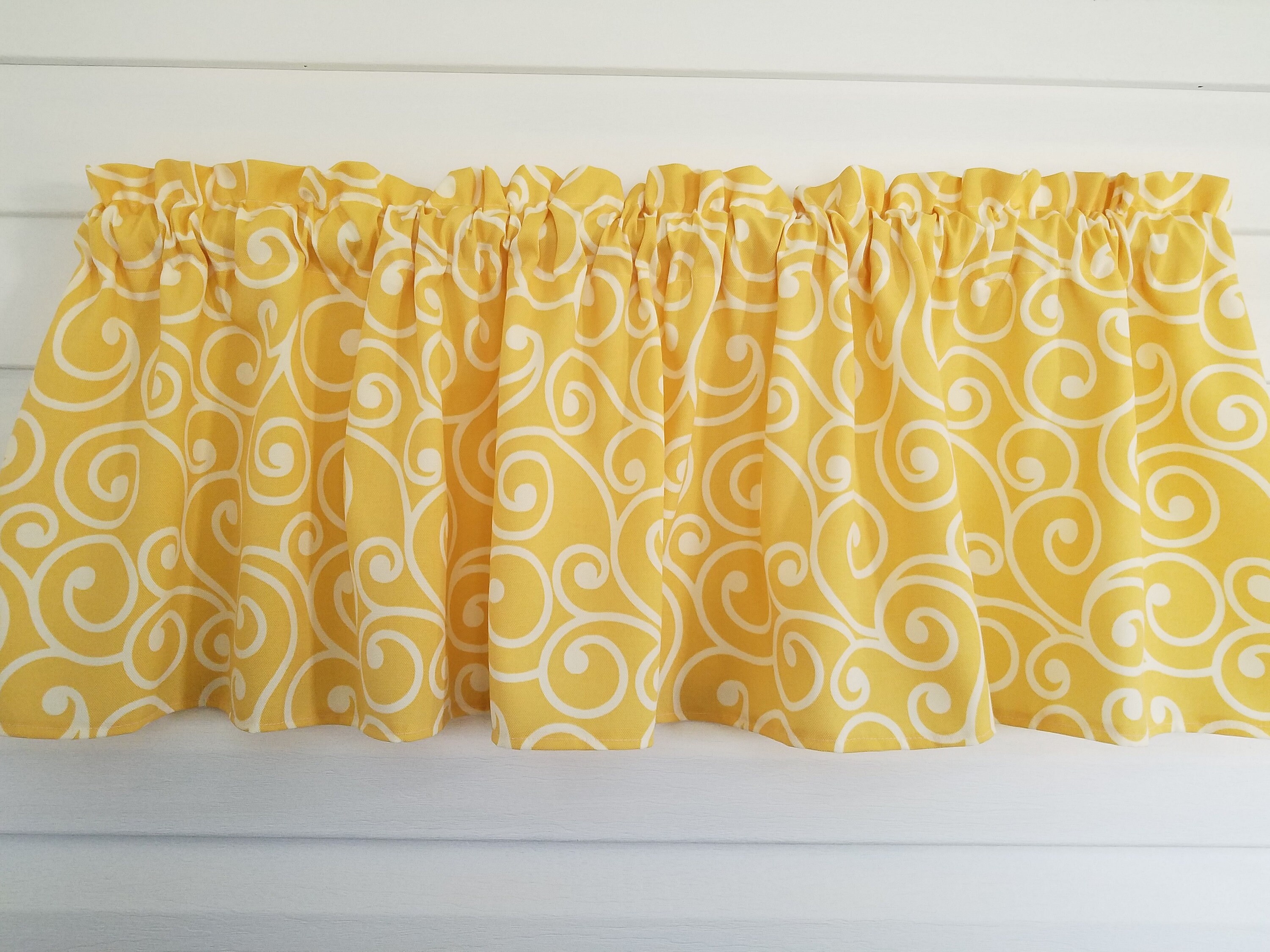 Ornament Daffodil Better Homes And Gardens Valance Yellow Etsy